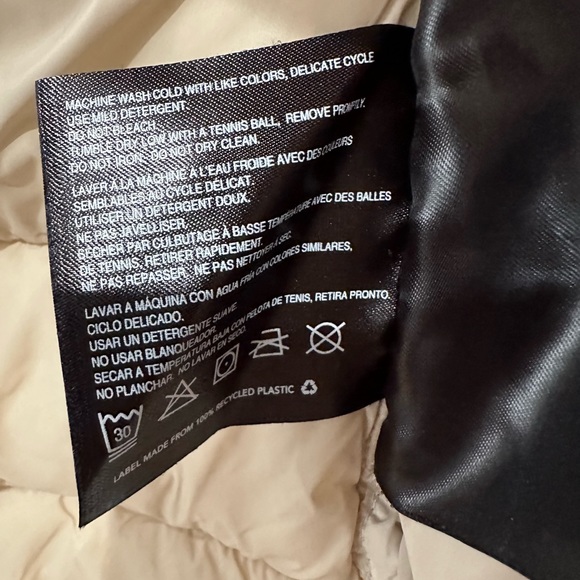 Bernardo packable down like jacket Size L /42 - Picture 12 of 15